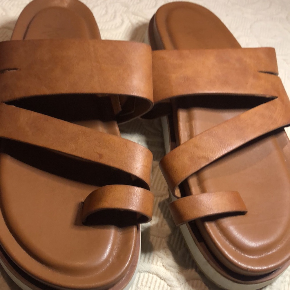 Women’s comfort fall Brown Strappy Avanti fall Slide Sandals - Picture 2 of 6